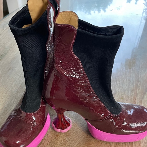 Fluevog BabyCake boots - Picture 1 of 3